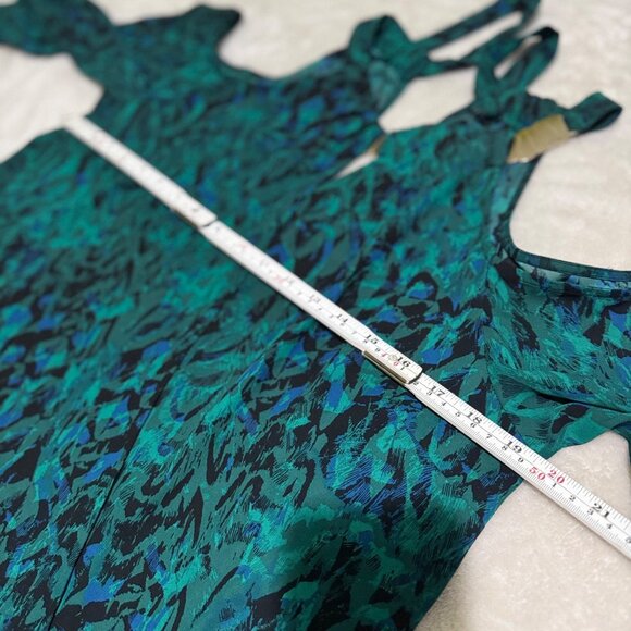 Thalia Sodi Women Printed Keyhole Neck Top Faux Wrap Halter Green Size medium - Picture 5 of 13